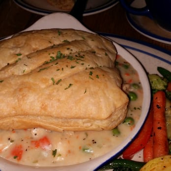 Cabbage Patch Restaurant & Catering - Petite chicken pot pie - Desserts Near Me - Snohomish, Washington Cabbage Patch Restaurant & Catering - Petite chicken pot pie - Desserts Near Me - Snohomish, Washington