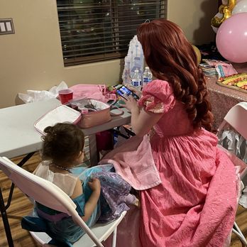 Princess Parties USA - Face painting the birthday girl - Party Characters Near Me Princess Parties USA - Face painting the birthday girl - Party Characters Near Me