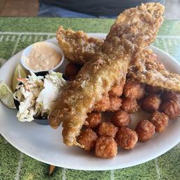Fish & Chips with sweet potato tots