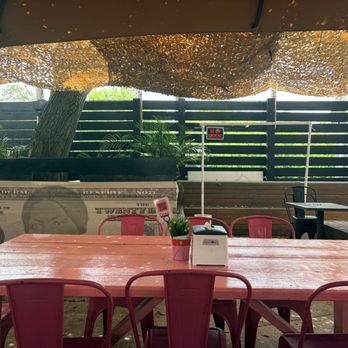 Dubs Brunch Bar - Seafood Near Me - Hollywood, Florida Dubs Brunch Bar - Seafood Near Me - Hollywood, Florida