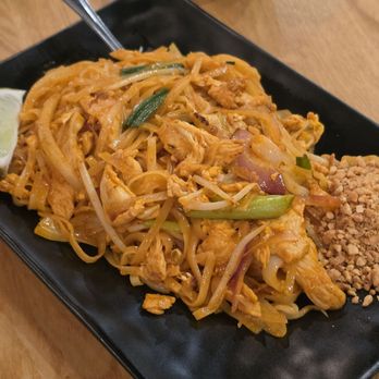 Ming Chef Asian Cuisine - Pan Asian Near Me - Elmhurst, Illinois