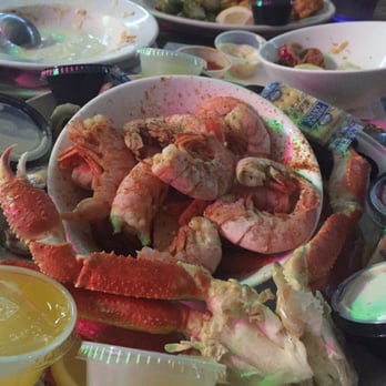 Ocean House - Seafood platter, the portion is big, but not fresh. U can see some of the shrimp doesn't even have tail - Seafood Near Me - Virginia Beach, Virginia Ocean House - Seafood platter, the portion is big, but not fresh. U can see some of the shrimp doesn't even have tail - Seafood Near Me - Virginia Beach, Virginia