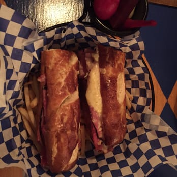 Der Wolf - Black Forest ham sandwich - Beer Bar Near Me - Pasadena, California