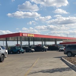 HEB - HEB gas station