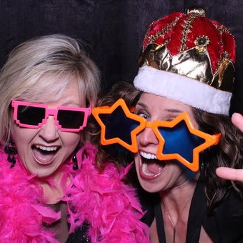 Lets Booth It - Live Duo - Photo Booth Rentals Near Me - Nashville, Tennessee