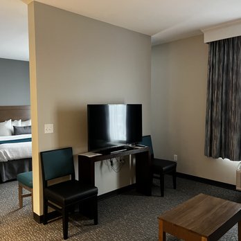 Best Western Plus Executive Residency Marion - The TV - Hotels Near Me - Marion, Arkansas Best Western Plus Executive Residency Marion - The TV - Hotels Near Me - Marion, Arkansas