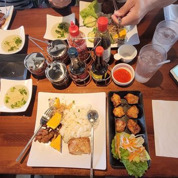 HOT Com Tam - Vietnamese Near Me - Westminster, California HOT Com Tam - Vietnamese Near Me - Westminster, California