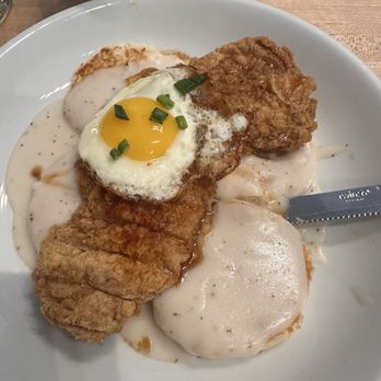 Eggsquisite Cafe - Chicken and biscuits - Breakfast & Brunch Near Me - Sherman, Texas