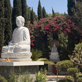 Pho Da Buddhist Temple - Buddhist Temples Near Me - Santa Ana, California Pho Da Buddhist Temple - Buddhist Temples Near Me - Santa Ana, California
