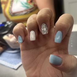 Helen Nails - Looks how nicely done