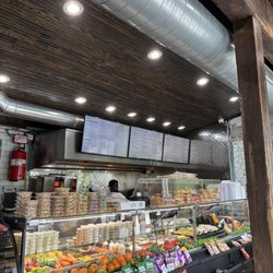 Cincy Gourmet Deli - Interior