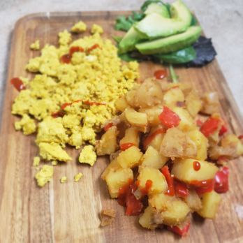 Meatless Meals - Plant-based breakfast. Recipe from the MM Community cookbook subscription. - Health Coach Near Me Meatless Meals - Plant-based breakfast. Recipe from the MM Community cookbook subscription. - Health Coach Near Me