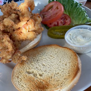 Cracked Conch Cafe - Conch Sandwich - Seafood Near Me - Marathon, Florida