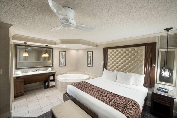 Eden Resort & Suites by null