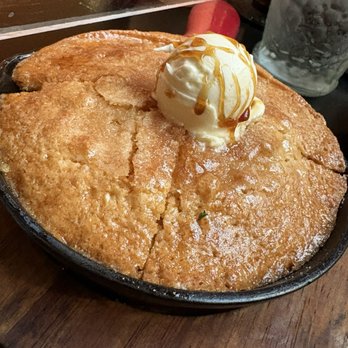 South - Honey Butter Skillet Cornbread - Southern Near Me - Philadelphia, Pennsylvania South - Honey Butter Skillet Cornbread - Southern Near Me - Philadelphia, Pennsylvania