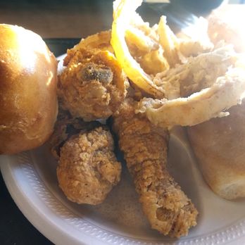 Connie's Chicken - Crispy fried chicken legs, nice dinner rolls, some very yummy onion rings. - Chicken Shop Near Me - West Point, Mississippi