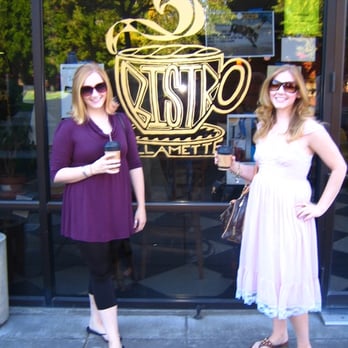 Willamette University - delish bistro - Colleges & Universities Near Me - Salem, Oregon