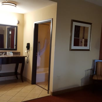 Hampton Inn & Suites Austin South/Buda - Hotels Near Me - Buda, Texas