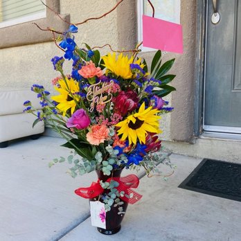The Palette - Florists Near Me - North Las Vegas, Nevada The Palette - Florists Near Me - North Las Vegas, Nevada