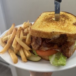 BLT