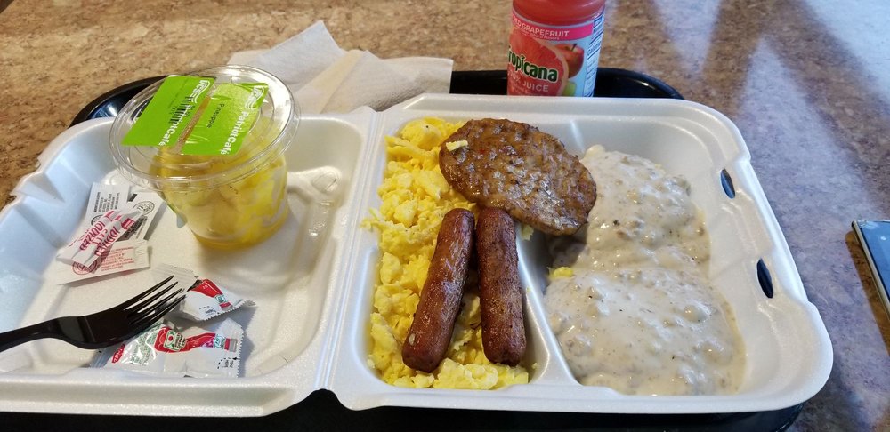 PATRIOT CAFE - 41 Photos - 2101 Elm St N, Fargo, ND - Yelp