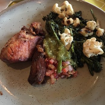 Playa Mesa - Carnitas - Mexican Near Me - Costa Mesa, California