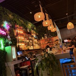 La Santa Mexican Food & Drinks - Bar, Saturday night.