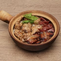 Fong Kee Clay Pot - Chinese Sausage w. Pork Spareribs Rice Casserole