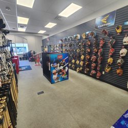D-BAT Paradise - Pro shop