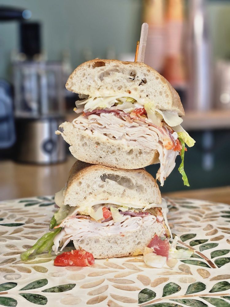 Perk & Panini Logo