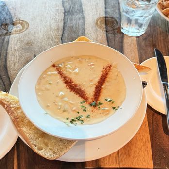 Ventana Grill - Ventana Grill Clam Chowder - Latin American Near Me - Pismo Beach, California Ventana Grill - Ventana Grill Clam Chowder - Latin American Near Me - Pismo Beach, California