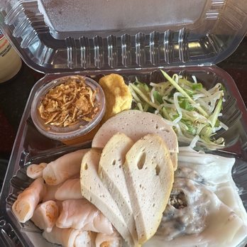 THH Sandwiches - Vietnamese Near Me - Tustin, California