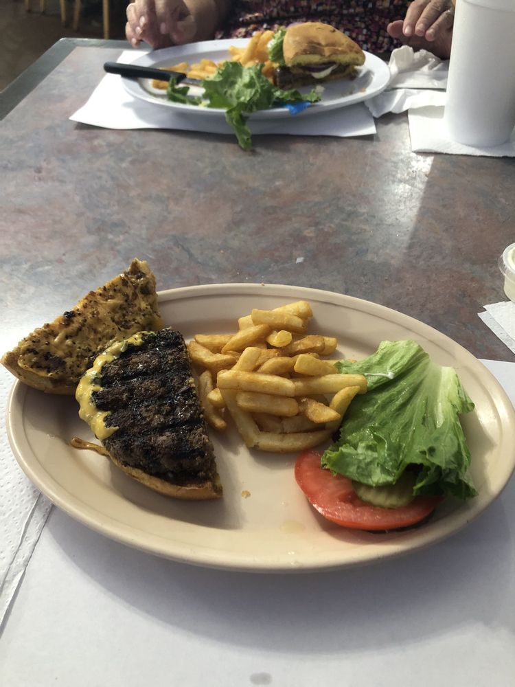 Pier 6 Seafood & Steak House Image