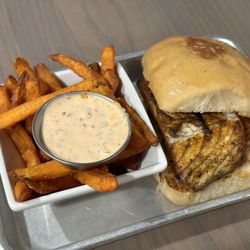 Babalu - Blackened Red Fish sandwich (No slaw, tarter on the side)with sweet potato fries