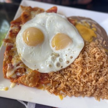 El Farolito - Mexican Chilaquiles - Mexican Near Me - Placentia, California El Farolito - Mexican Chilaquiles - Mexican Near Me - Placentia, California
