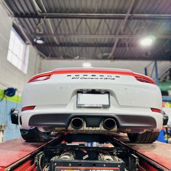 Green Car Tires - 4-wheel alignment for Porsche vehicles - Tires Near Me - Toronto, Ontario Green Car Tires - 4-wheel alignment for Porsche vehicles - Tires Near Me - Toronto, Ontario