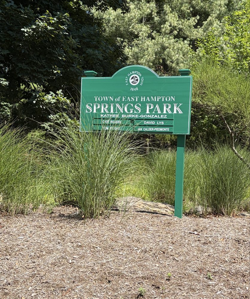 Springs Dog Park Logo