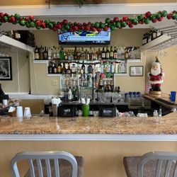Italy's Best - Bar area