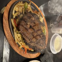 Puerta Grande Mexican Bar & Grill - Fajita Prime Ribeye