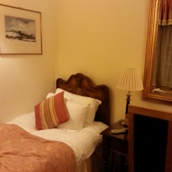 The Walton Hotel - Bed - Single room