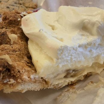 Lauretta Jean's - Banana Creme delicious! - Bakeries Near Me - Portland, Oregon Lauretta Jean's - Banana Creme delicious! - Bakeries Near Me - Portland, Oregon