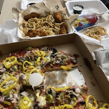 Parker John's BBQ & Pizza - Everything but the Kitchen Sink Pizza, Armadillo eggs, curds - Barbeque Near Me - Oshkosh, Wisconsin