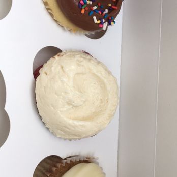 Magnolia Bakery - Bakeries Near Me - Chicago, Illinois Magnolia Bakery - Bakeries Near Me - Chicago, Illinois