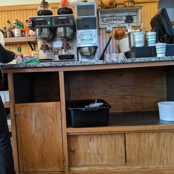 Amanda's Kitchen - Coffee station - Diners Near Me - Pawtucket, Rhode Island