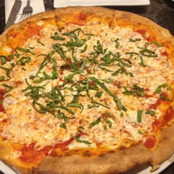 Pizza A Metro - Margarita pizza - Italian Near Me - Phoenix, Arizona Pizza A Metro - Margarita pizza - Italian Near Me - Phoenix, Arizona