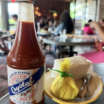 La Lucha - Seafood Near Me - Houston, Texas