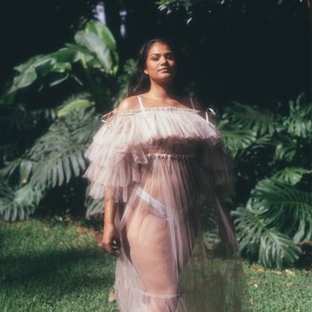 Sundaze Culture - Dress Rental from Mercedez - Session Photography Near Me - Urban Honolulu, Hawaii Sundaze Culture - Dress Rental from Mercedez - Session Photography Near Me - Urban Honolulu, Hawaii