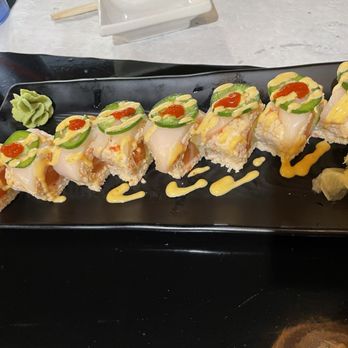 Tomo Sushi - Roll - Sushi Bars Near Me - Flower Mound, Texas Tomo Sushi - Roll - Sushi Bars Near Me - Flower Mound, Texas