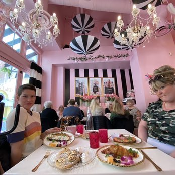 Mrs Coco - Banana Nutella crepe, avocado toast, salmon toast, berry marscapone crepe. - Cafes Near Me - Henderson, Nevada Mrs Coco - Banana Nutella crepe, avocado toast, salmon toast, berry marscapone crepe. - Cafes Near Me - Henderson, Nevada