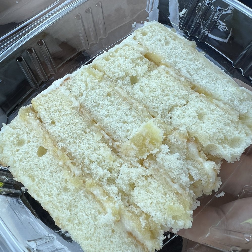 B & D Bar-B-Que - Pineapple cake - Barbeque Near Me - Smoaks, South Carolina B & D Bar-B-Que - Pineapple cake - Barbeque Near Me - Smoaks, South Carolina